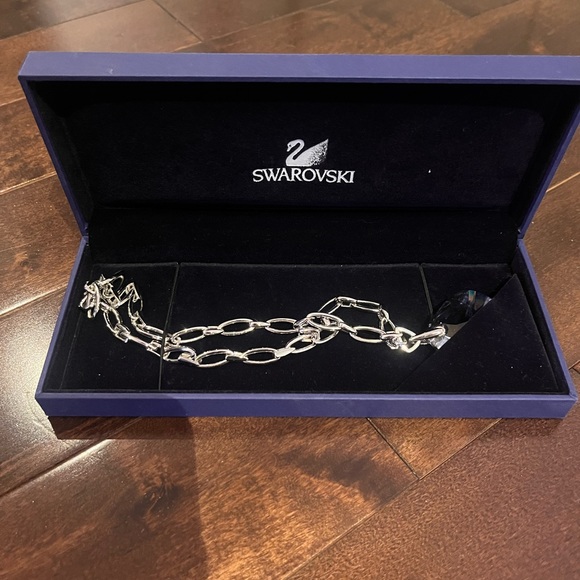 Authentic Swarovski pendant statement necklace - Picture 2 of 5